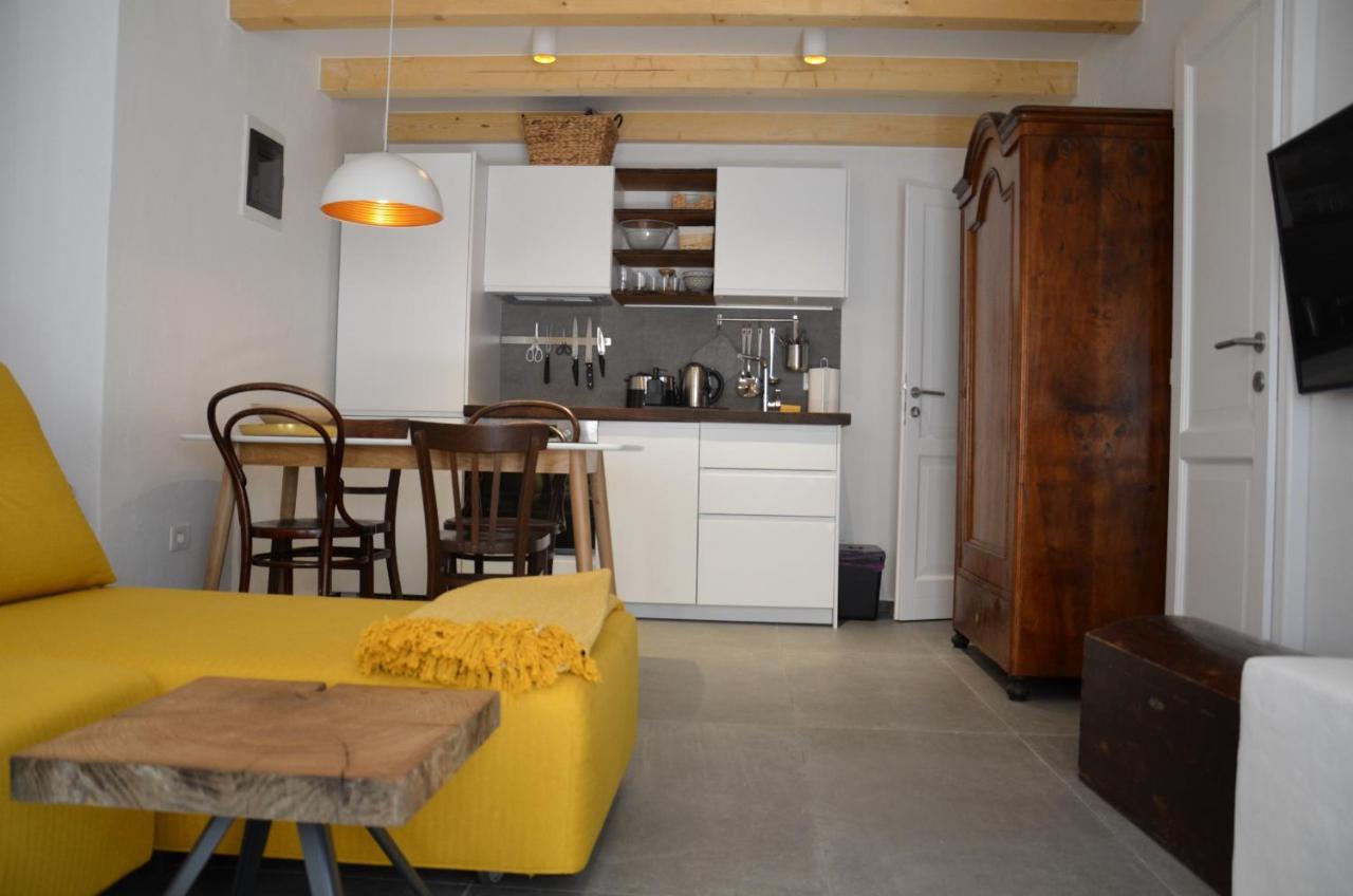 Martinšćica Apartments Martamare מראה חיצוני תמונה